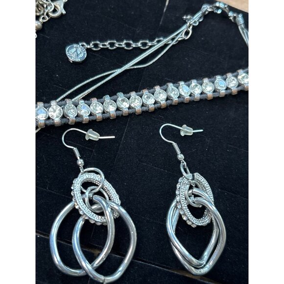 Multi-Layered Beaded Jewelry Set With Necklaces (napier too) Earrings & Turquois - Picture 16 of 16